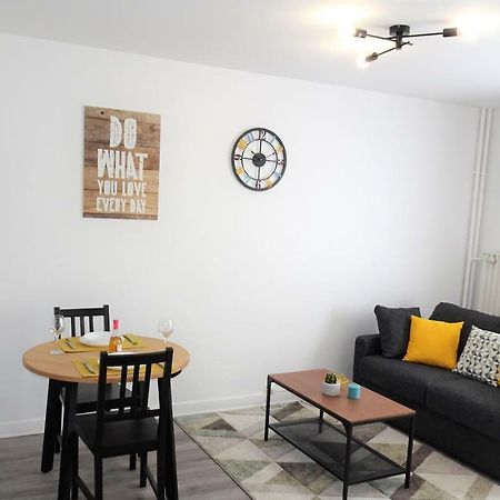 Appartement Le Mans Liberation Bagian luar foto