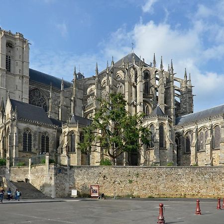 Appartement Le Mans Liberation Bagian luar foto
