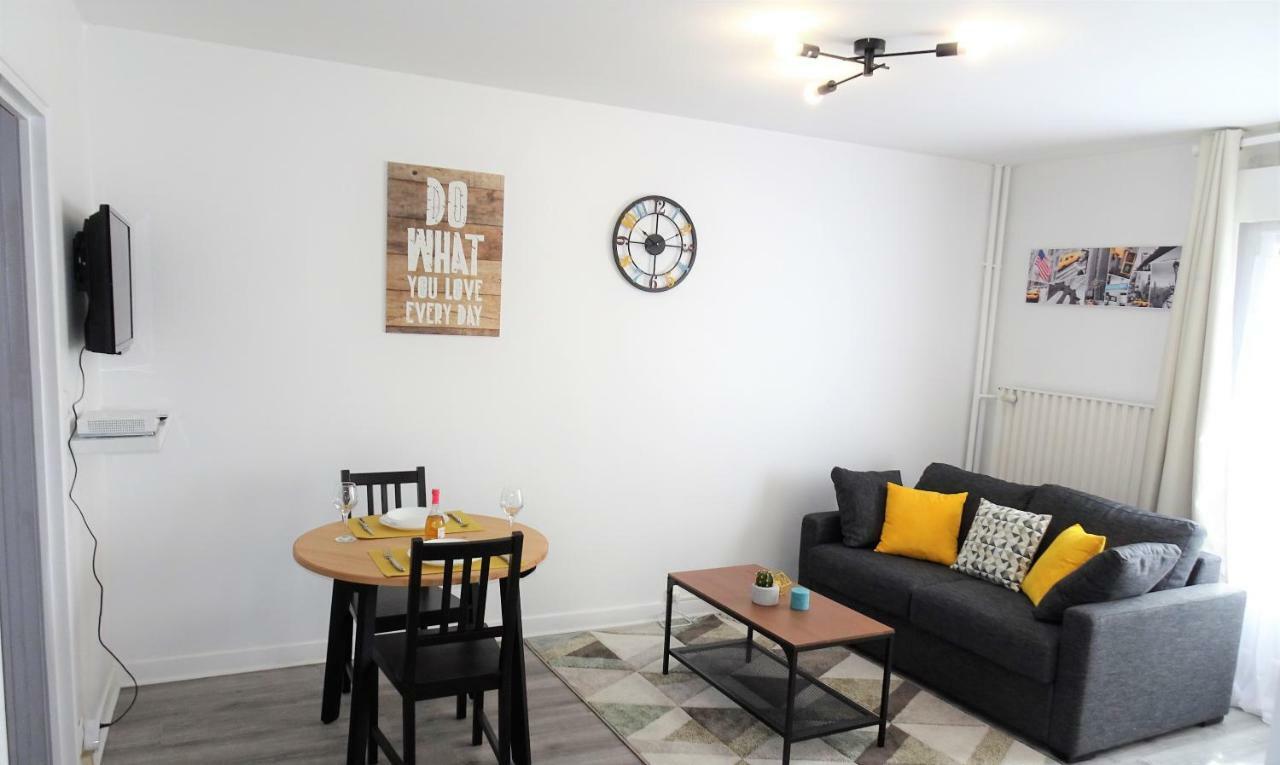 Appartement Le Mans Liberation Bagian luar foto
